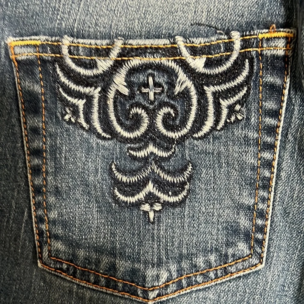 Vintage Lucky jeans, low cut, flair, size 10/30 - Picture 5 of 9